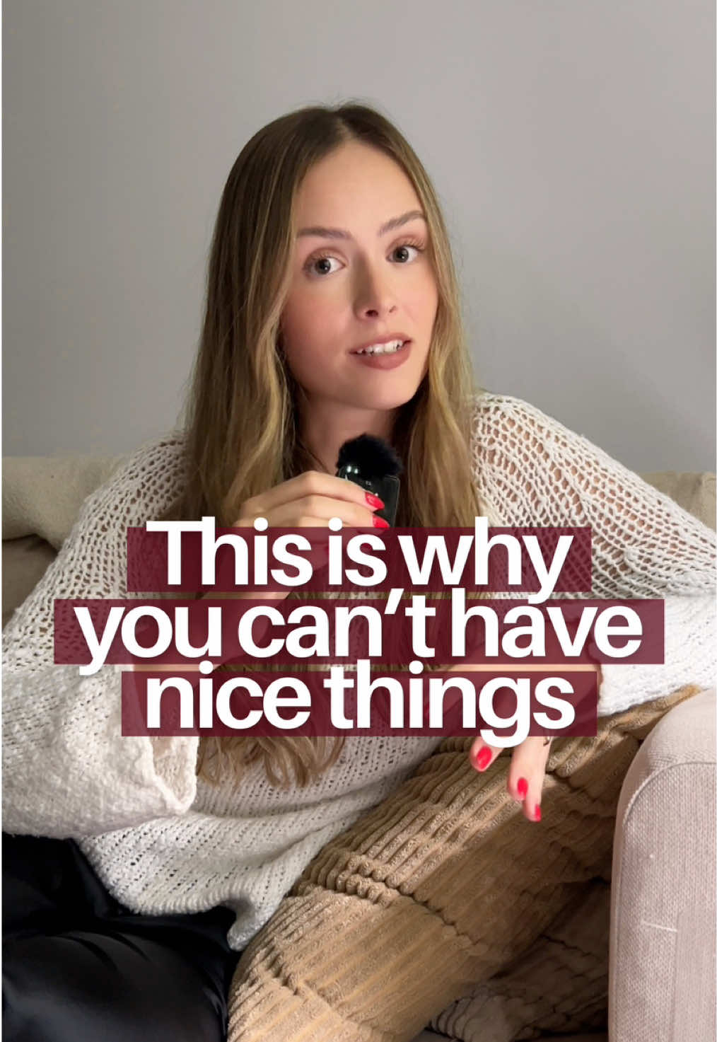 Stop letting your style sabotage your spending.  Watch the replay of my latest webinar: WHY STYLISH WOMEN OVERSPEND & HOW TO MASTER YOUR IMPULSES TO BUY CLOTHES 💻 Link in biooo #falltrends #spending #underconsumption #savemoney #shoppingaddict 