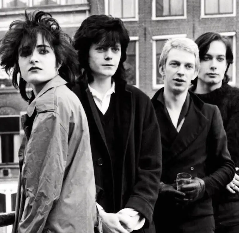 On this day in #1978, #siouxsieandthebanshees released their debut single “Hong Kong Garden