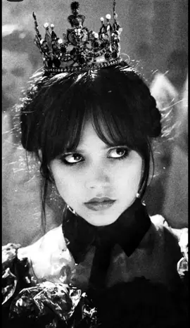 #merlinaaddams202 #diqueno 