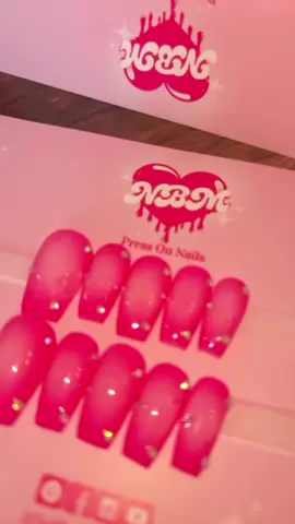 @NailedbyMaryn has the best nails 💅 custom press on nails that last weeks long ❤️‍🔥❤️‍🔥❤️‍🔥🙂‍↔️ #pressonnails #nailtech #nailsartvideos 