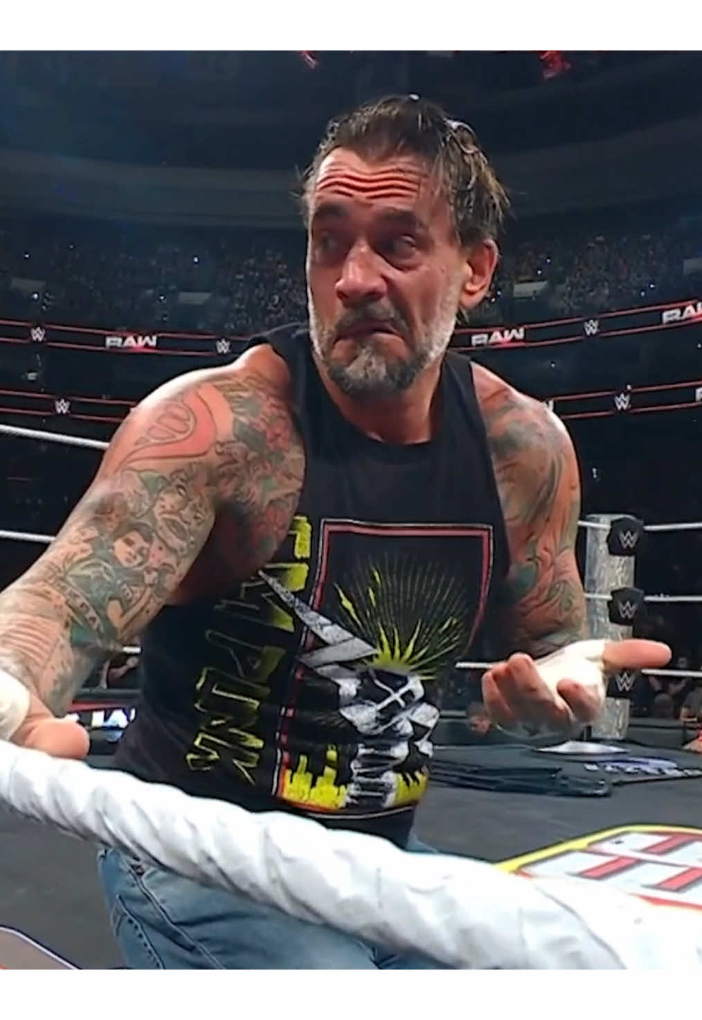 welp. #WWE #CMPunk #SethRollins #LAKnight
