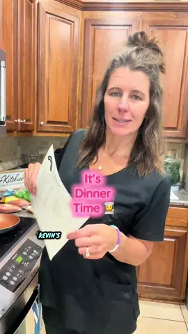 Grocery shopping done for the week along with meals I have planned to cook. Thanks to @Hungryroot Go get your 40% off your first shopping list with code thatsealygirl #hungryroot #thatsealygirl #hungryrootpartner #groceryhaul 