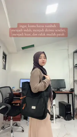 kurang senyum gasiii? ☺️