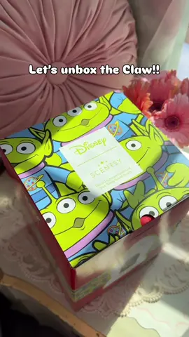 The Claw!!!  are y’all ready for some Disney inspired candle content again? 🤭 we’re back with @scentsy brand new Toy Story collection and y’all this wax warmer is incredible 👀 it’s so detailed and has a nice sturdy collectible weight to it!  I really love functional collectibles, so I did have to make space for this immediately on my shelf ☺️  🚀 Toy Story collection, Scentsy, Scentsy x Disney, Disney home, Disney candles, Disney scents, Pixar style, Disney style, Toy Story, Buzz Lightyear #snugzmeow #scentsy 