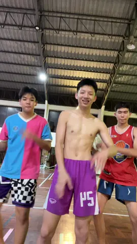 รั่ว @Jing @Kittatttt #2010 #สวนกุหลาบวิทยาลัย 
