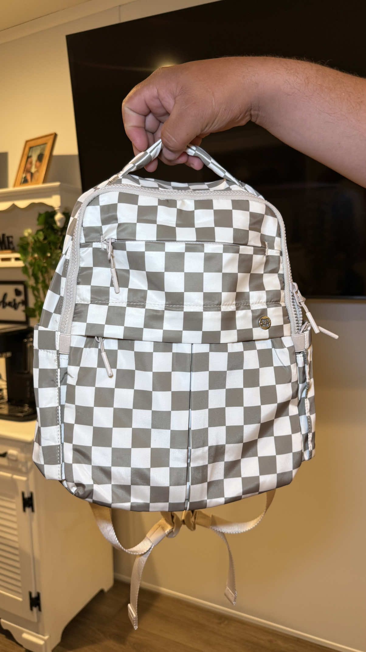 Mochila/Pañalera súper práctica para guardar muchas cosas bien organizadas 🎒👜 🌷 - Mi esposito siempre apoyándome en todo ♥️ #tiktokshopfinds #backpack #pañalera #mochila #bolsa 