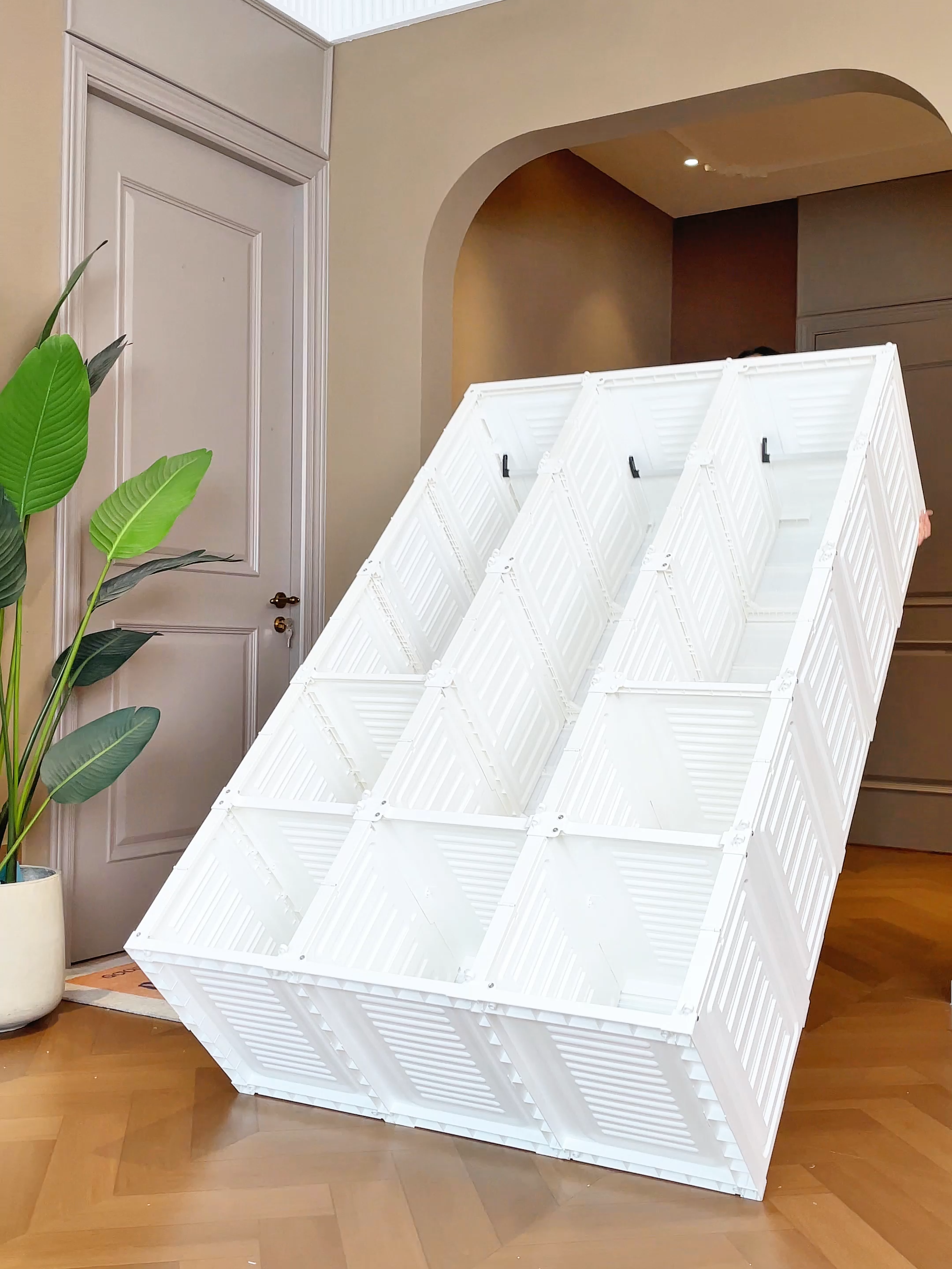Simple and versatile fits any style Most importantly the price is super worth it right now Missing this deal would be such a pity 💥#payday #foldablewardrobe #wardrobe #ANTBOX