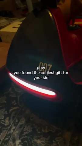 so cool I bought two hahahaha #electricwigglecar #electriccar #electricscooter #toysforkids #kidstoys #giftsforkids #giftideas #giftideasforkids 