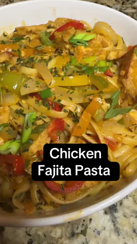 In honor of National Fajita Day… A lil fajita pasta if you will! #fajita #fajitapasta #texmex #mexicanfood 