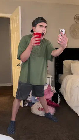 HELLLOWWW #jamescharles #cocacola 