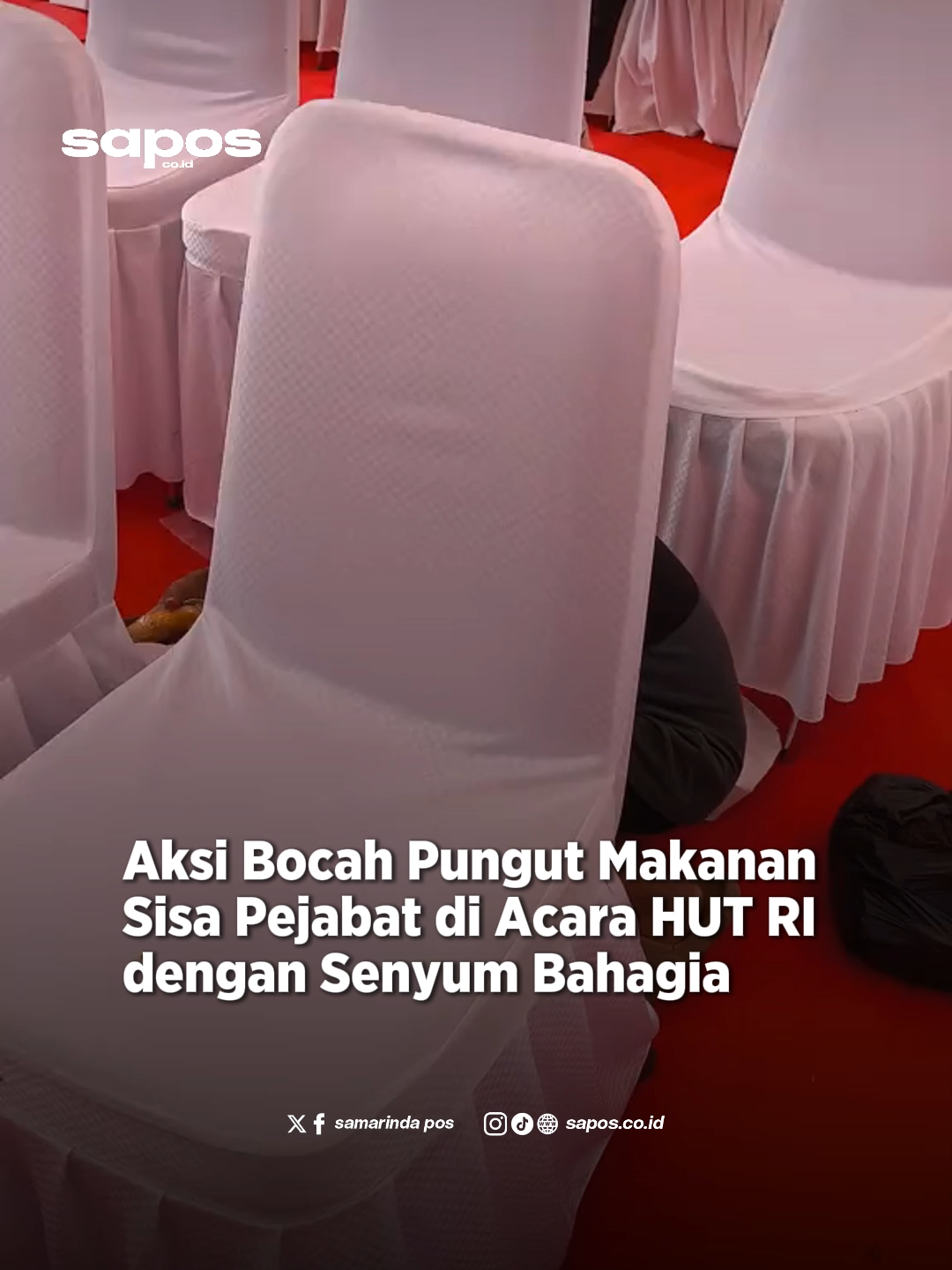 Sebuah pemandangan menyentuh hati terjadi di perayaan HUT ke-80 RI di Gowa. Di tengah kemewahan acara yang dihadiri para pejabat, seorang bocah terlihat memungut makanan sisa yang ditinggalkan di kursi tamu undangan. Meskipun hanya mendapatkan sisa-sisa makanan, sang bocah tetap tersenyum bahagia. Momen ini menjadi pengingat menyakitkan bahwa kemerdekaan belum sepenuhnya merata, dan masih banyak masyarakat kecil yang hanya bisa menjadi penonton di tengah kemeriahan. Selengkapnya baca Samarinda Pos dan Sapos.co.id Editor: Rusly __ Website : https://sapos.co.id/ Fanpage : samarindapos Instagram : sapos.co.id Twitter : samarindapos #samarinda #berita #kabar #kaltim #indonesia #publik #kabarsamarinda #jawapos #samarindapos #metropolis #busam #beritaupdated #koran #berauterkini #infokukar #balikpapanku #bontangupdate #ragamkutim #infopenajam #muarabadakupdated #infosangasanga #bacaberita #sapos #saposcoid #samarindapos #beritasamarinda #samarindanews
