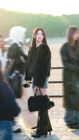 over anything i hope that wherever jiyoon is right now she is smiling and happy i hope she safe and ok, i hope the girls are ok, i hope she doesn’t feel any burden, i hope she knows we will always support her🤍 #jiyoon #izna 
