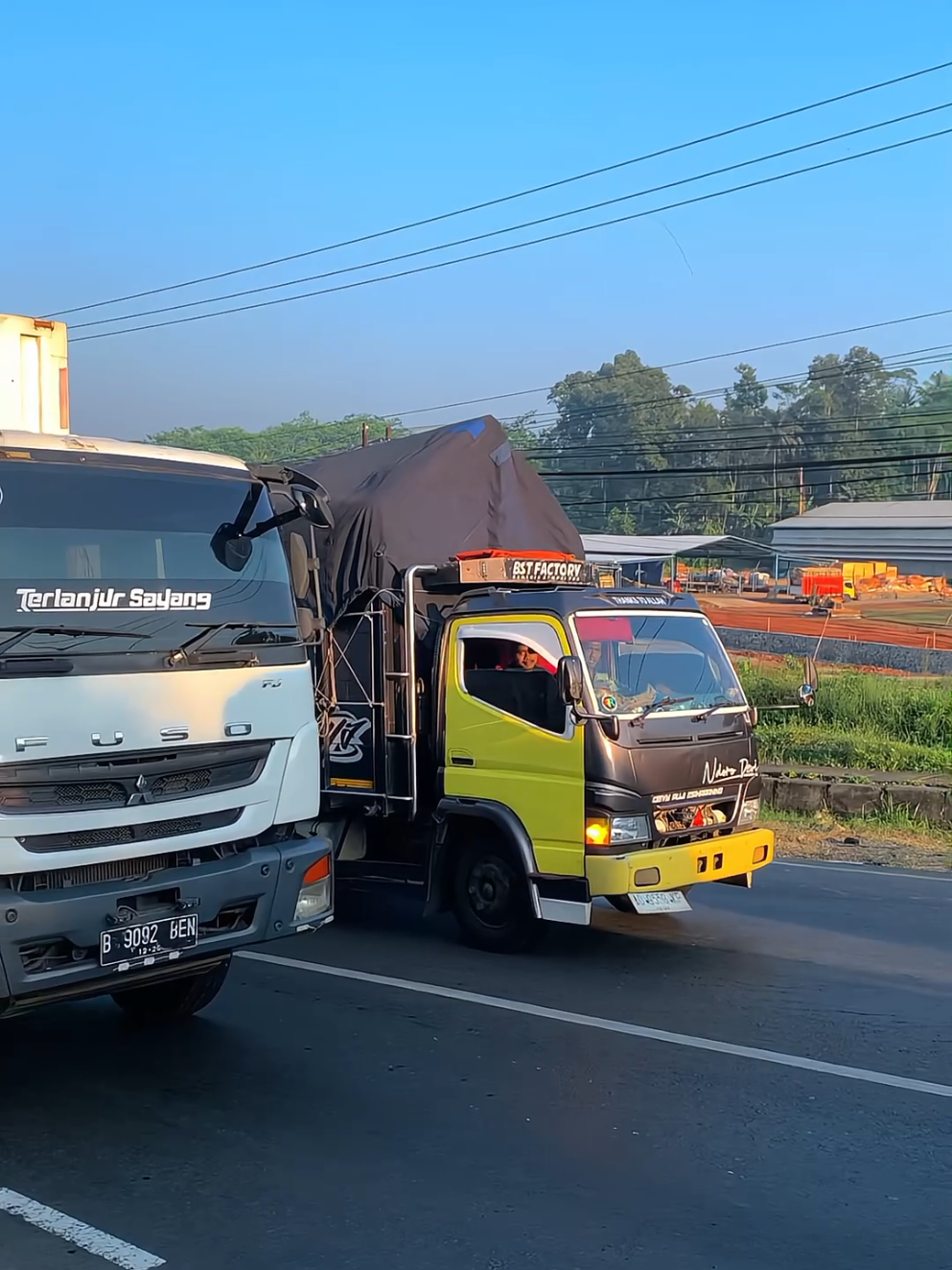 asli cah #storytruck #trukmodifikasi #pesonatrukindonesia #fyp #foryou 