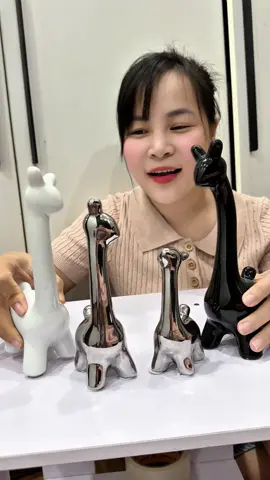Nâng hạng phòng ngủ,phòng khách xịn xò với bộ hươu cao cổ #shopping #dodungtrongnha #decor 