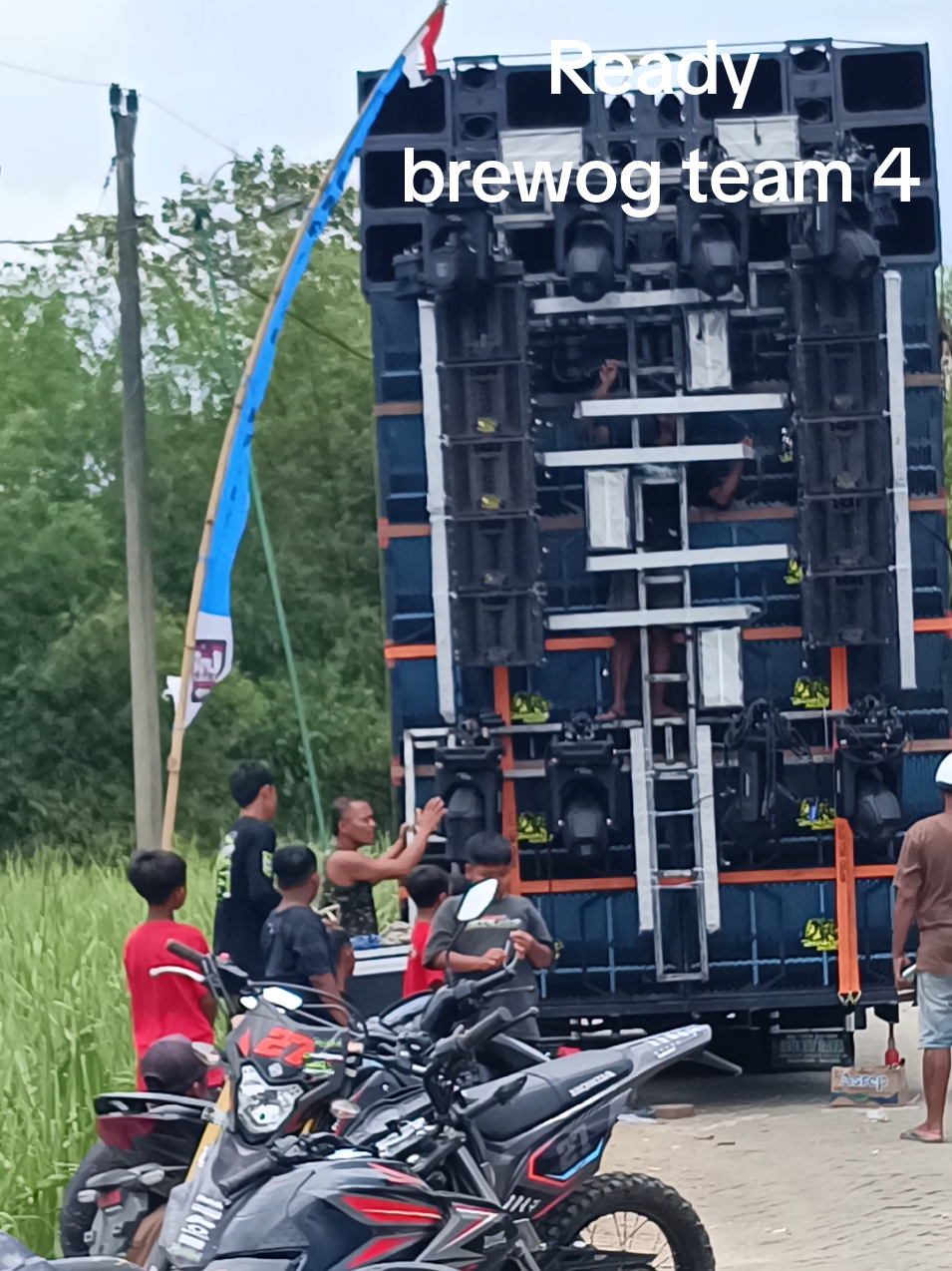 ready team 4 Doctor BREWOG AUDIO @masbre1986 persiapan Karnaval Kedung waru #karnavalsoundsystem #brewog_audio #kedungwaru 