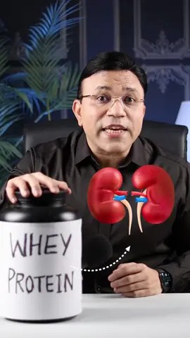 🚨 “Whey protein kidney kharab karta hai” – ye sabse bada fitness myth hai! ❌ 👉 Sach ye hai ki agar aapki kidney healthy hai, to whey protein 100% safe hai. Studies clear bolti hai: ye bas ek milk-based supplement hai, food ki tarah hi. 💪 Gym karo → Protein lo → Aur bina tension ke apne goals achieve karo! Kidney problem sirf unko hoti hai jinko already medical issue hai. Baaki sab ke liye? ✅ No risk, only gains! --- 🔥 Fitness myths bust karne wale aur reels chahiye? ➡️ Follow @busybut.fit for real fitness facts
