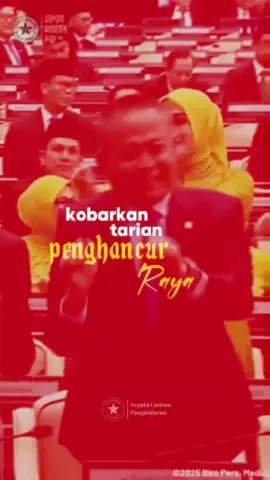 Tarian Penghancur Raya DPR!🏴‍☠️ Gaji DPR = UMR sebulan, tapi cuma sehari kerja. Rakyat disuruh hemat, sementara mereka bisa kantongin 3 juta sehari, total 100 juta per bulan dari uang rakyat. Pajak kita jadi gaji mereka, rakyat banting tulang, DPR banting uang. Sehari 3 juta, bandingin aja sama gaji buruh atau ojol yang paling banter 100 ribu. Ironisnya, gaji DPR naik, harga sembako juga ikut naik. Sehari gaji mereka bisa sama dengan cicilan motor sebulan, tapi masih ada yang tidur di rapat. Jadi siapa sebenarnya yang kerja keras, DPR atau rakyat? Akhirnya rakyat cuma dapat janji, mereka dapat 100 juta. Uang rakyat sebenarnya untuk siapa? dpr joget karena naik gaji #dpr #dprri #fyp #fypシ゚viral #beritatiktok 