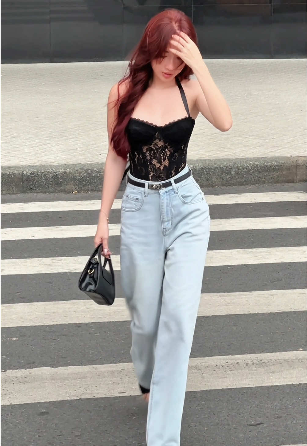 Quần cứ phải gọi là đẹp đuyên lên mấy bà uii 🥹🥰  #hongle #quanjeans #myun #OOTD #macdepmoingay 