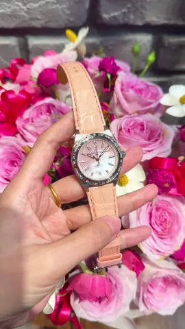 The most wanted gift on Tanabata.#foryoupage #luxury #fyp #watchlover #uhren 