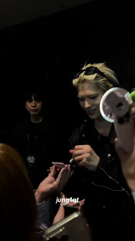 LADIESSSS he’s on the clock #niki #enhypen #kpop #walktheline 
