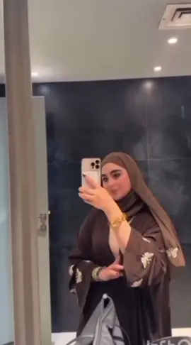 ‏نادره في كل الأوصاف .. والنادر ثمِين ❤️😉 #لارين  . . .  . .. ... . . .#لايك_فولو #لايك_متابعه_اكسبلور #لايك__explore___ 