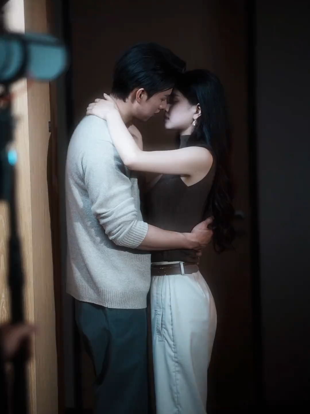 Lại là cảnh hôn nồng cháy  #minjie闵杰 #mẫnkiệt闵杰 #chuxiaoxue朱小雪 #chutiểutuyết朱小雪