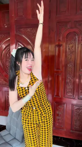 Bí kíp để có cách nách tự tịn diện áo ống áo đầm nè #trucnong1 #hoinach #thamnach #serumnaybeauty  @Trúc Nọng  @Trúc Nọng  @Trúc Nọng 