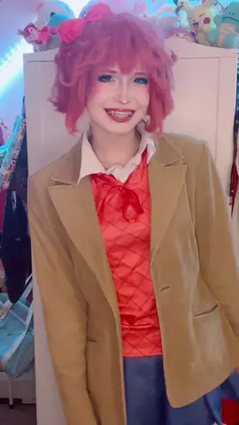 Why does this video look like it’s in 2x speed anyways HELLO #sayori #ddlc #dokidokiliteratureclub #ddlcsayori 