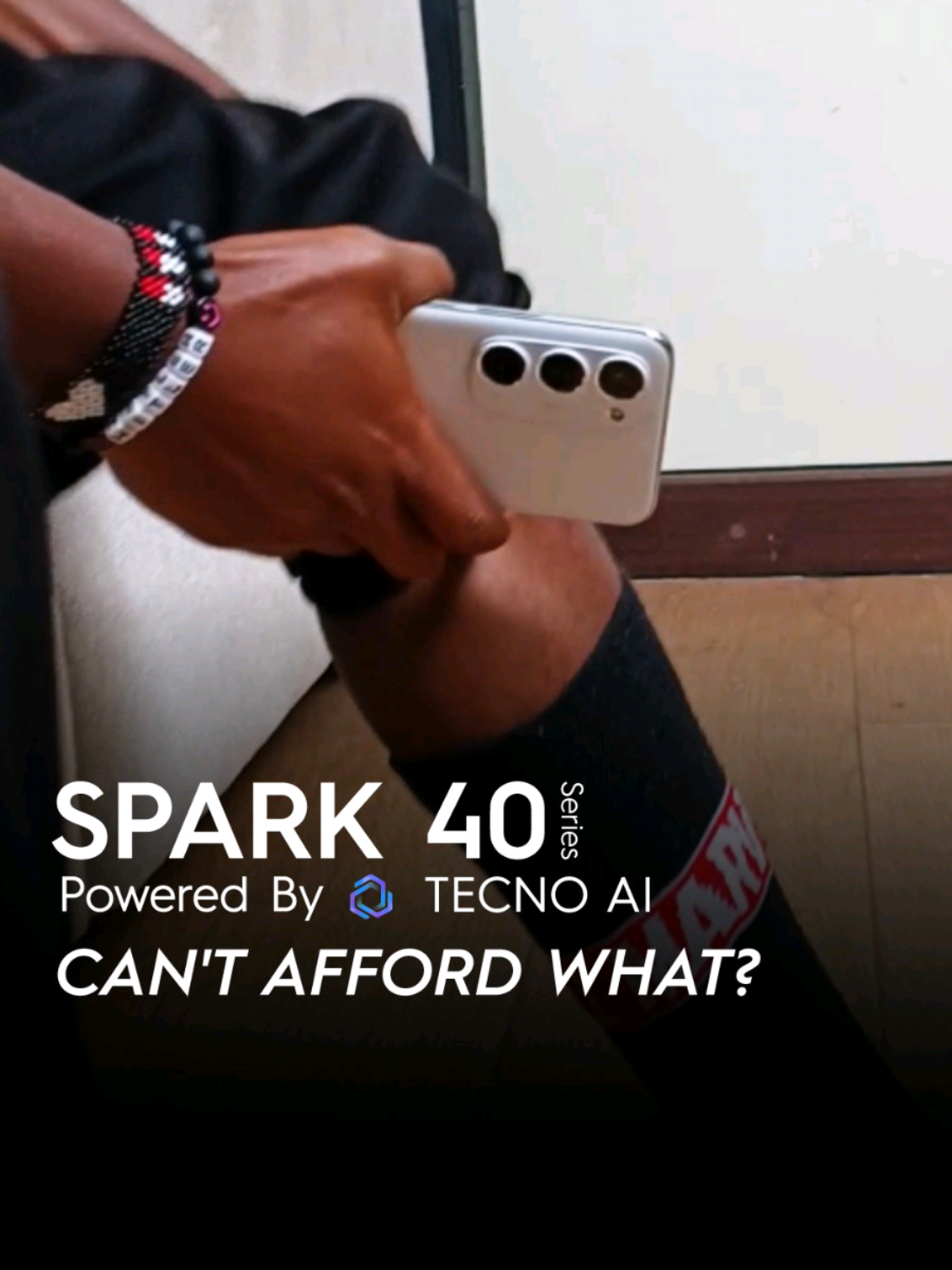 When they say, No phones allowed at the party, but I’m holding the slimmest phone in the world! ama namna gani, my friends? #spark40series  #spark40kenya  #slimeverstrongforever  #tecnoai  #tecnokenya 