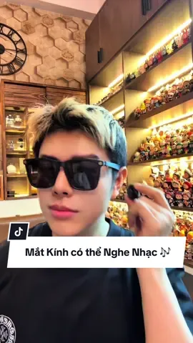 Mắt kính #Marvel có luôn chức năng nghe nhạc. Đã đã. Chống nước luôn nên chạy bộ nay này kia vô tư nha. #mcquangtam #technology #music #tainghe 