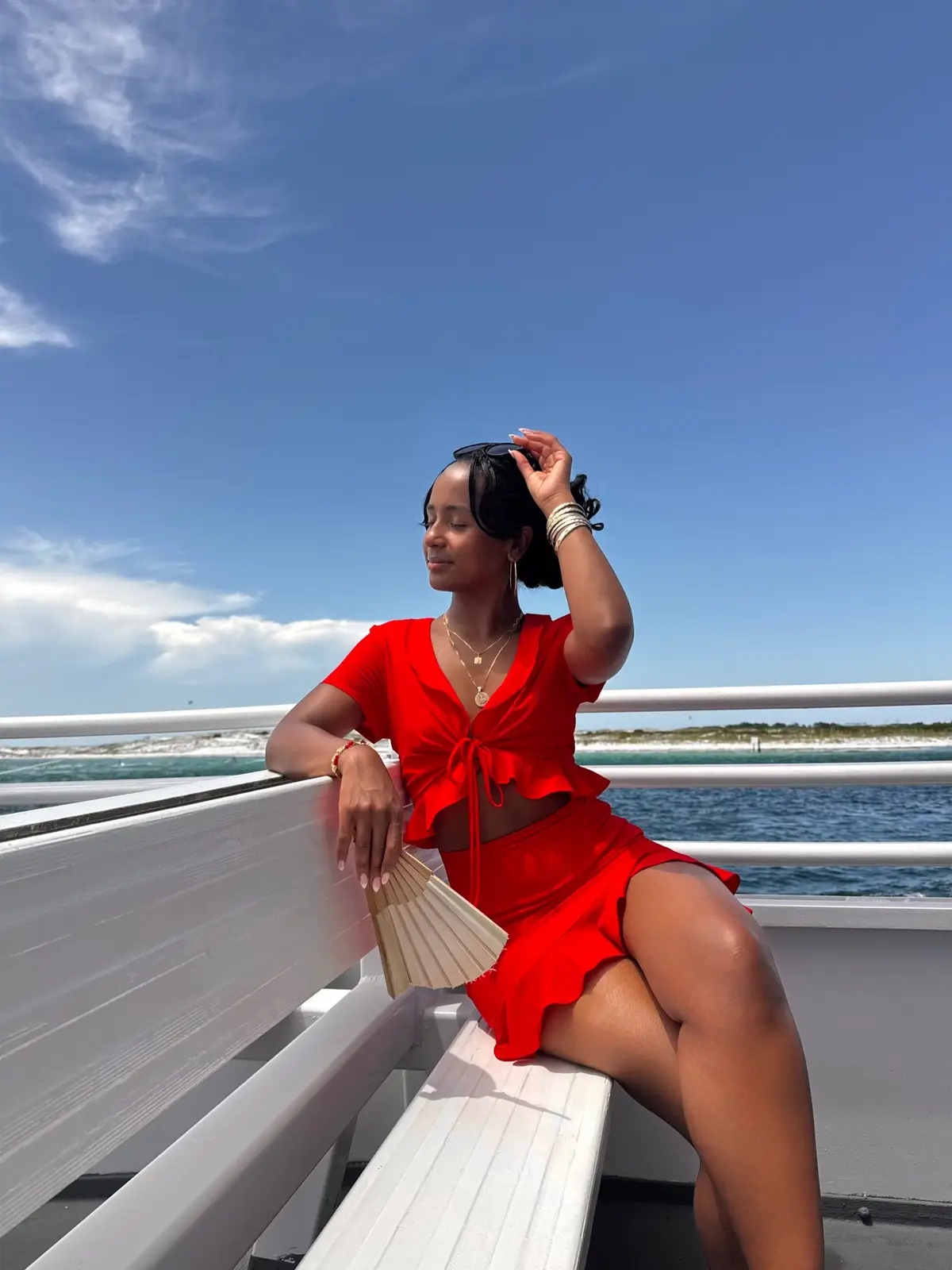 Outfit from: @Revolve ! #outfitinspo #summeroutfits #vacationfits #afrolatina #afrolatinasdetiktok 