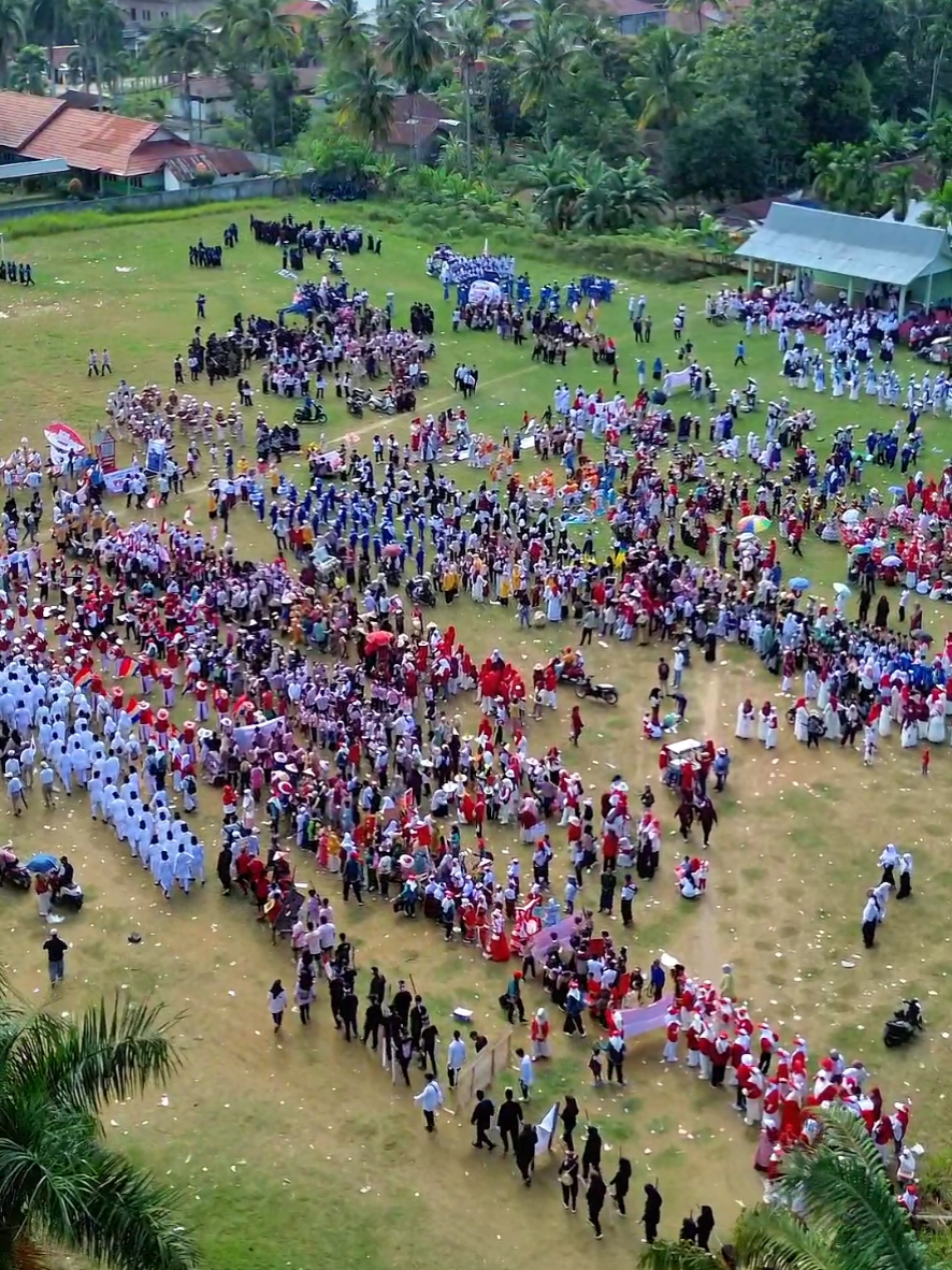 kemeriahan karnaval kecamatan rimbo bujang titik kumpul di lapangan jln 5 unit 2 #fyppppppppppppppppppppppp  #hutrike80indonesia🇮🇩  #rimbobujang 