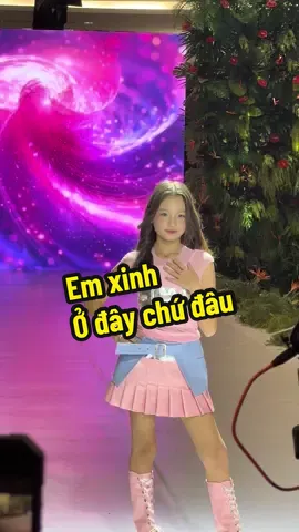 Con gái #phuongvyidol  đẹp như nữ thần