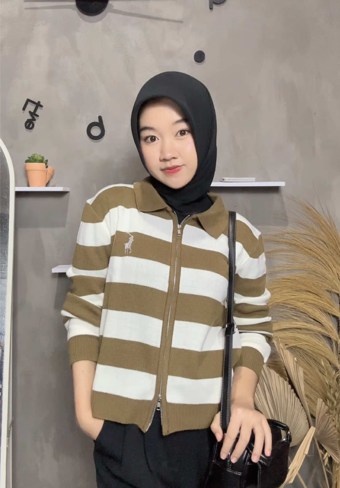 ✨✨✨ #promomakanmerdeka #OOTD #fyp #Sweaterrajut #racuntiktokshop 
