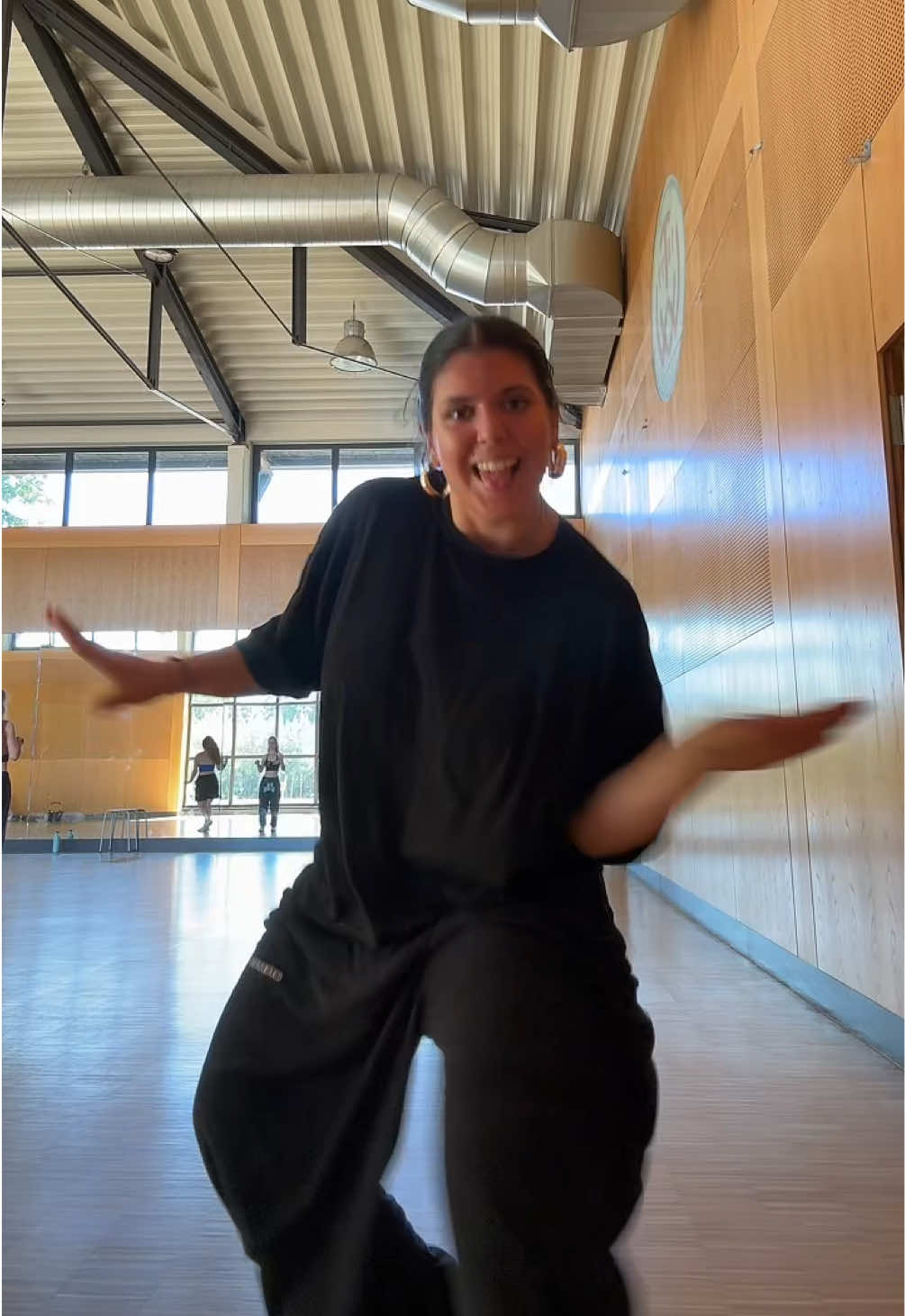 Und weil‘s so toll ist, gleich nochmal 🤭 dc: @cey ⭐️ #fy #dance #trend #justforfun #viral