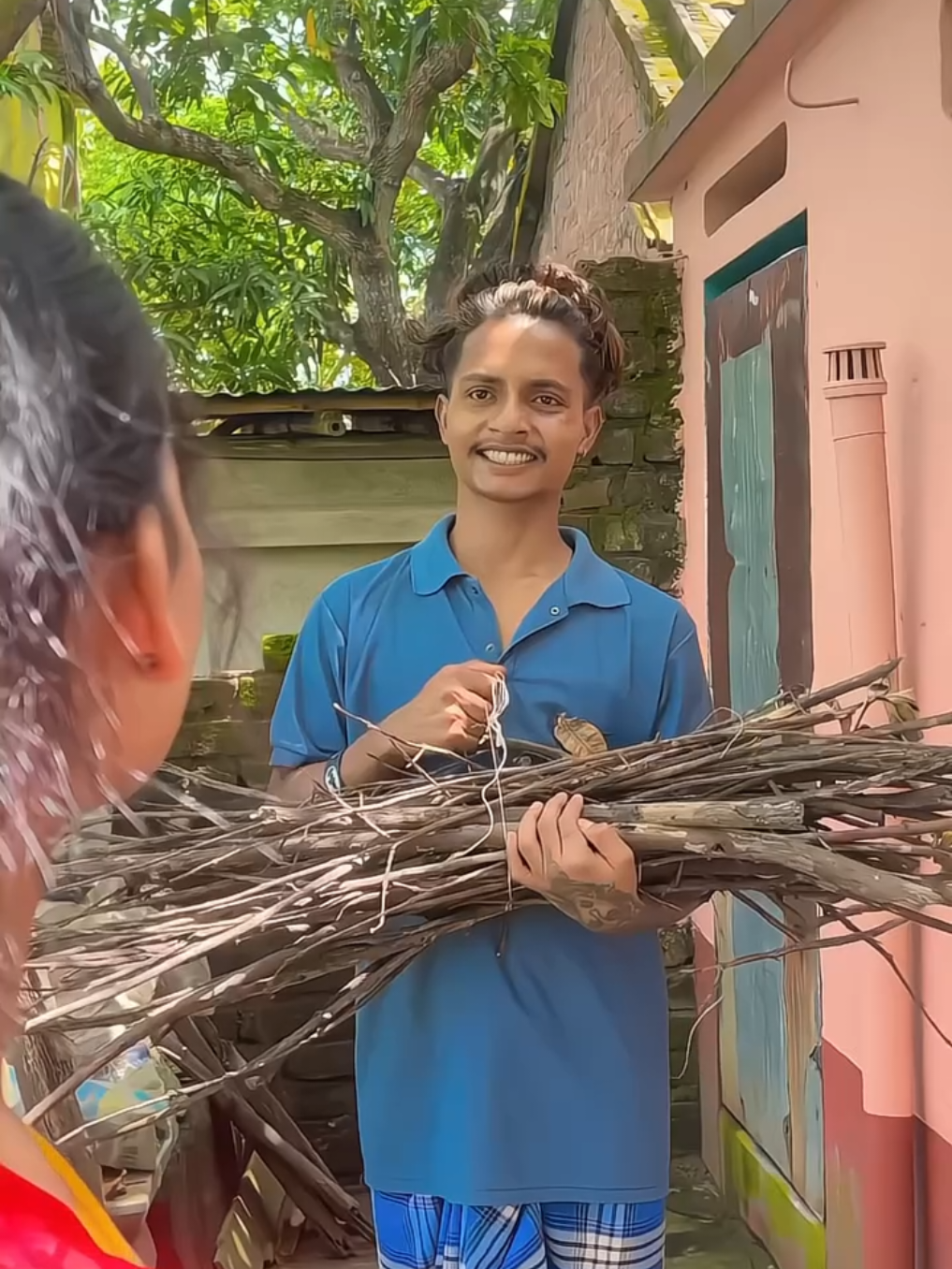 আমি হাসি না তো আমি দাঁতে  হাওয়া লাগাই 😁#sk_rahuidas07 #foryourpage #foryou #video #vairal 