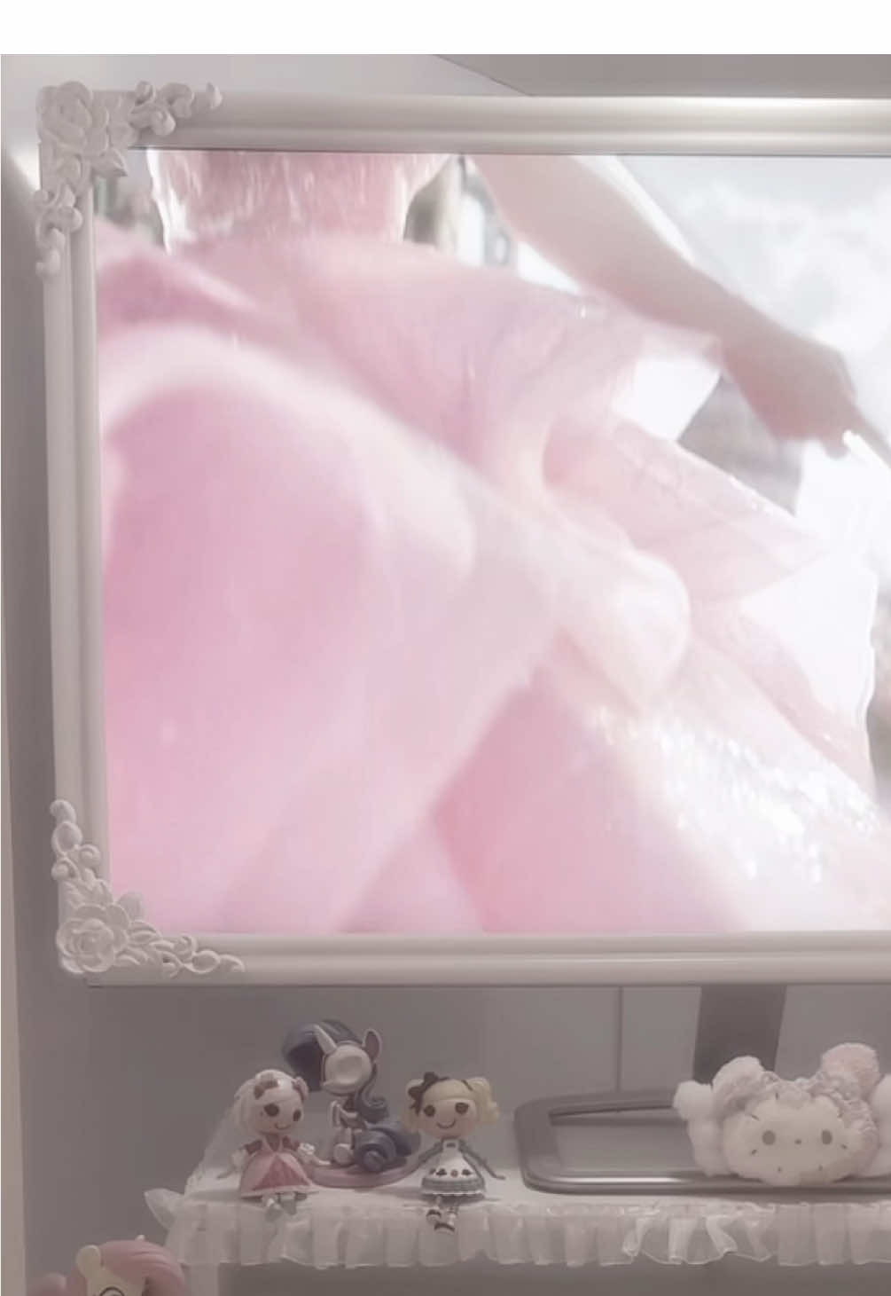 🫧🐰🌸🪽🩰 #setup #glinda #galinda #arianagrande #wicked 