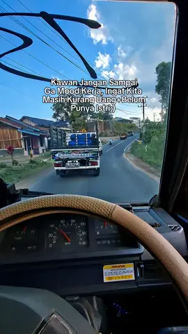 tidak punya gaji tapi punya rezeki, tidak punya cuti tapi bisa libur sesuka hati😁 #fypシ゚viral🖤tiktok #l300_pickup #l300maniaindonesia #l300modifikasi_indonesia #l300lampung 