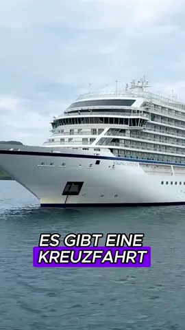 130 Tage um die Welt für nur 20.000 Euro! 🌍Start in Hamburg, überquere den Atlantik, Pazifik und Indischen Ozean und genieße jeden Tag neue Meeresblicke und fremde Kulturen. Steig an Bord, lass den Alltagsstress hinter dir und starte dein persönliches globales Abenteuer! #Weltreise #Luxuskreuzfahrt #GlobaleReise #AbenteuerAufSee #Reiselifestyle #FremdeKulturen #130TageReise #Traumreise #WeltEntdecken #AlltagsstressLoslassen #EntdeckeDieWelt