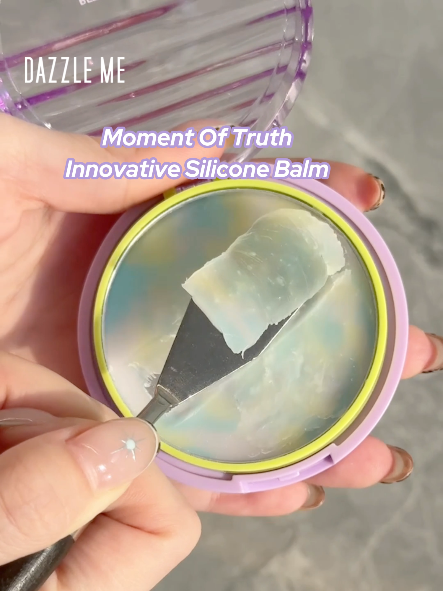 Akhirnya produk yang super viral diluar negri masuk juga ke Indo! GET FREE Ink-licious kalo kamu check out sekarang! 😱 #dazzleme #dazzlemebeauty #dazzlemeindonesia #dazzlemeid #dazzlemeinvisiblepowder #invisiblepowder #powderlesspowder #powder #geltopowder #balmtopowder #betterthanfilterdazzleme #betterthanfilterinvisiblepowder #flawless