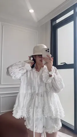 Love u ..! 𝗧𝗬𝗖𝗟𝗢𝗧𝗛𝗜𝗡𝗚  #tyclothing #TikTokFashion #áothờitrang #mixđồ #outfitđẹp 