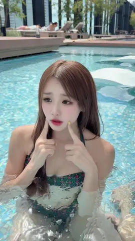小さい頃マーメイドって本当にいると思ってた🧜‍♀️みんなが小さい頃信じてたものってなに💭 #夏の幸せ #ラムのラブソング 