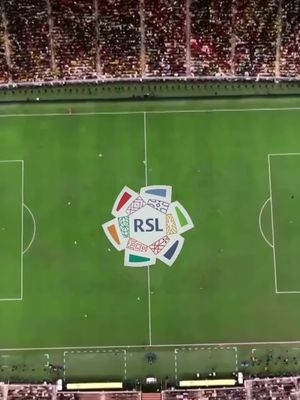 المنافسات تشتعل الأندية تتصارع  عودة دوري روشن السعودي – جاهز؟