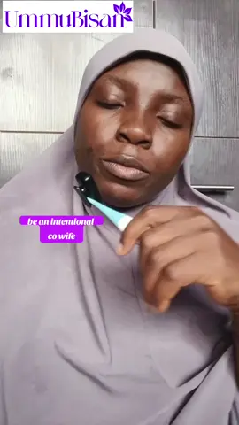 Be intentional, peaceful polygyny is doable.#relationshipmatters❤️ #hijabiinfluencer #creatorinsights #ummubisan #yorubatiktok🇳🇬 #muslimvideos #promotinghealthypolygamy #womeninpolygamy #polygamy #firstwivesclub #polygynytalks #polygamytiktok #CapCut 