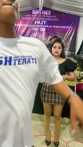 suaramu mbak candu 🫣 @Risamillen #bungateratai #risamillen #musikjawa #damgdut #dangdutkoplo 