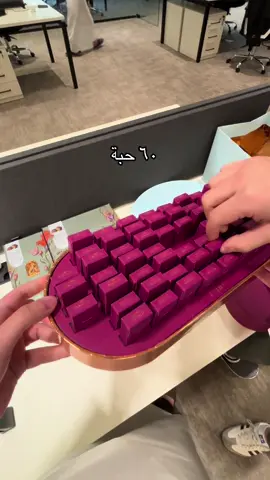 اليوم جربت من براند Fahdah  الكريب شي خرافي لا وفيه نكهات بعد، احس مسوينه عشان مكتبنا ينفع توزيعات ٦٠ حبه #مكتب #مجيد #شركة_الاكل #حلا_فهده 
