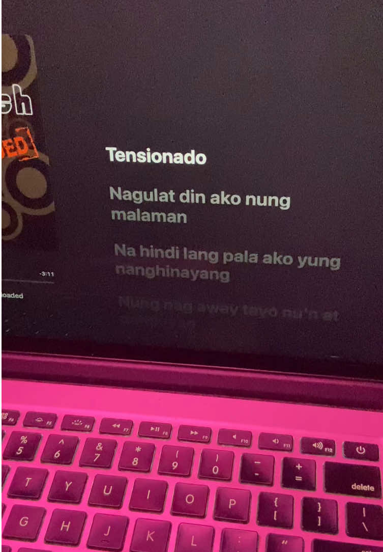 Tensionado | Soapdish #tensionadobysoapdish #music #applemusic #lyrics #fyp 