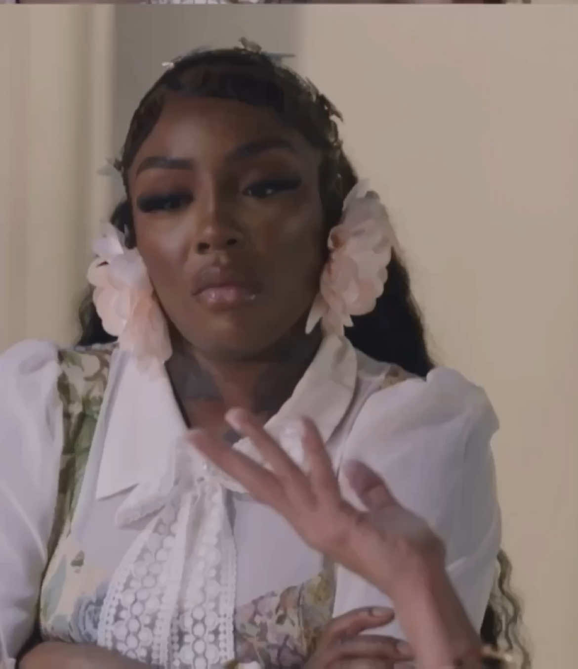 #BADDOLLY |one beatxch, one round thats it! #viral #baddiesafrica #latepost #trending 