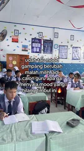 dalam hati ngedumel sebenernya dan energi ini juga udh habis tapi harus tetep senyum😭 #fyp #fyppppppppppppppppppppppp #bengkulutiktok #kotabengkulu 