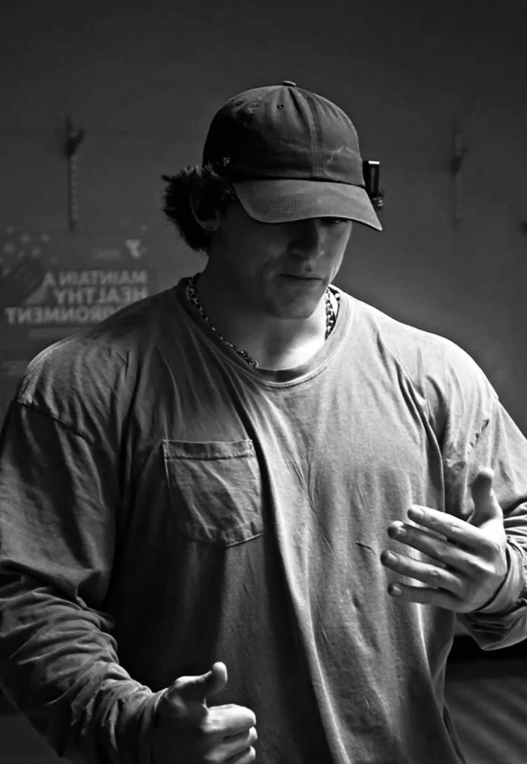 “You gotta have something more.” #gymcore #gymmotivation #bodybuilding #gymrat #mrolympia #GymLife #bodybuildingmotivation #mindset #gym #motivationalspeech #samsulek 